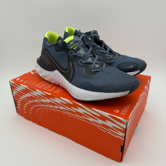 Nike Men's Size 11.5 Renew Run Diffused Blue Running Shoes CK6357-400 - Picture 3 of 9